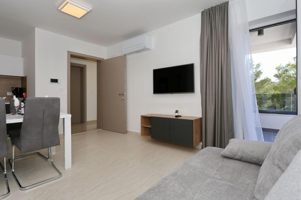 Villa Ankora 1 With Heated Pool Biograd Na Moru Eksteriør bilde