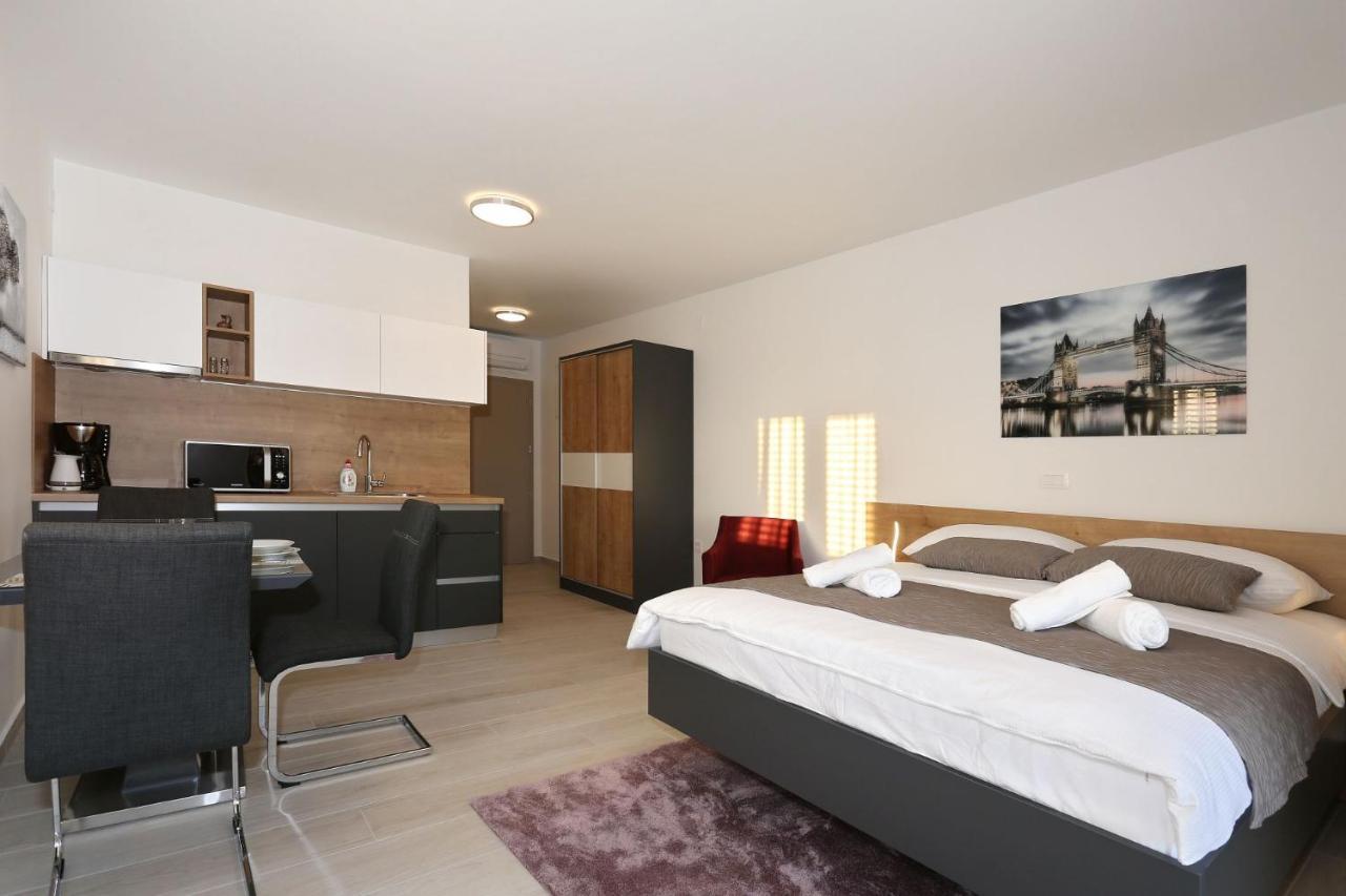 Villa Ankora 1 With Heated Pool Biograd Na Moru Eksteriør bilde