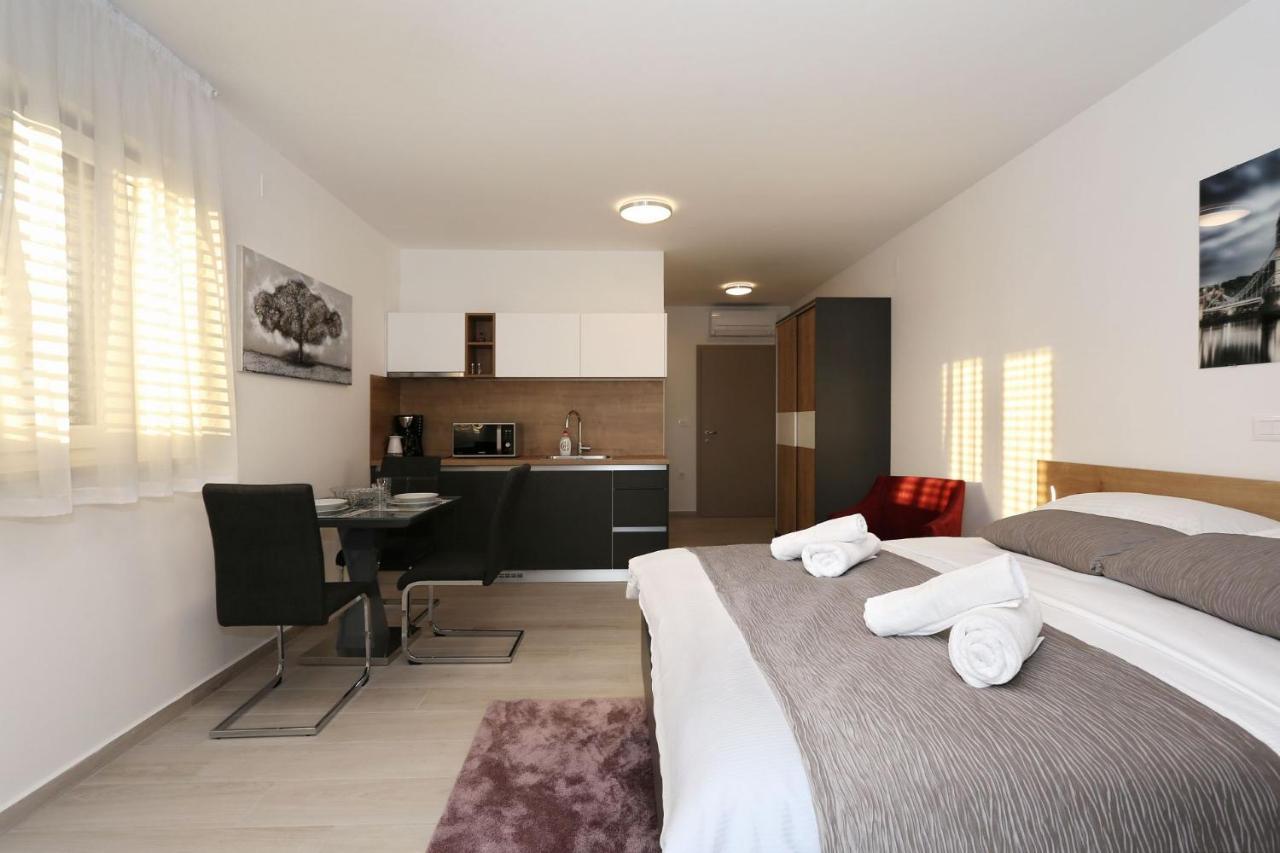 Villa Ankora 1 With Heated Pool Biograd Na Moru Eksteriør bilde
