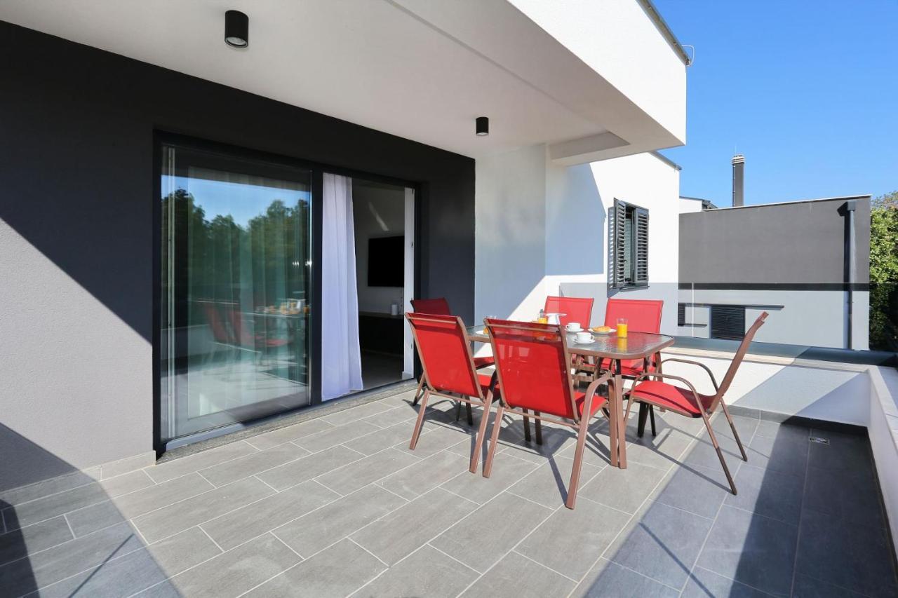 Villa Ankora 1 With Heated Pool Biograd Na Moru Eksteriør bilde