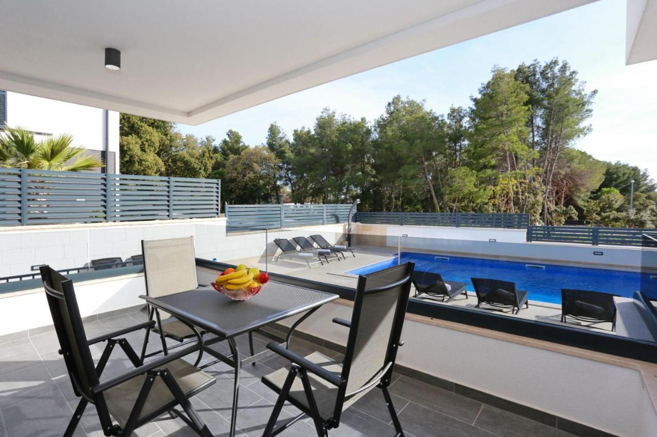 Villa Ankora 1 With Heated Pool Biograd Na Moru Eksteriør bilde